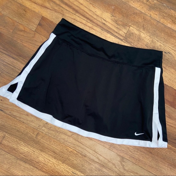 Women’s Nike Dri-Fit Border Tennis Skirt
